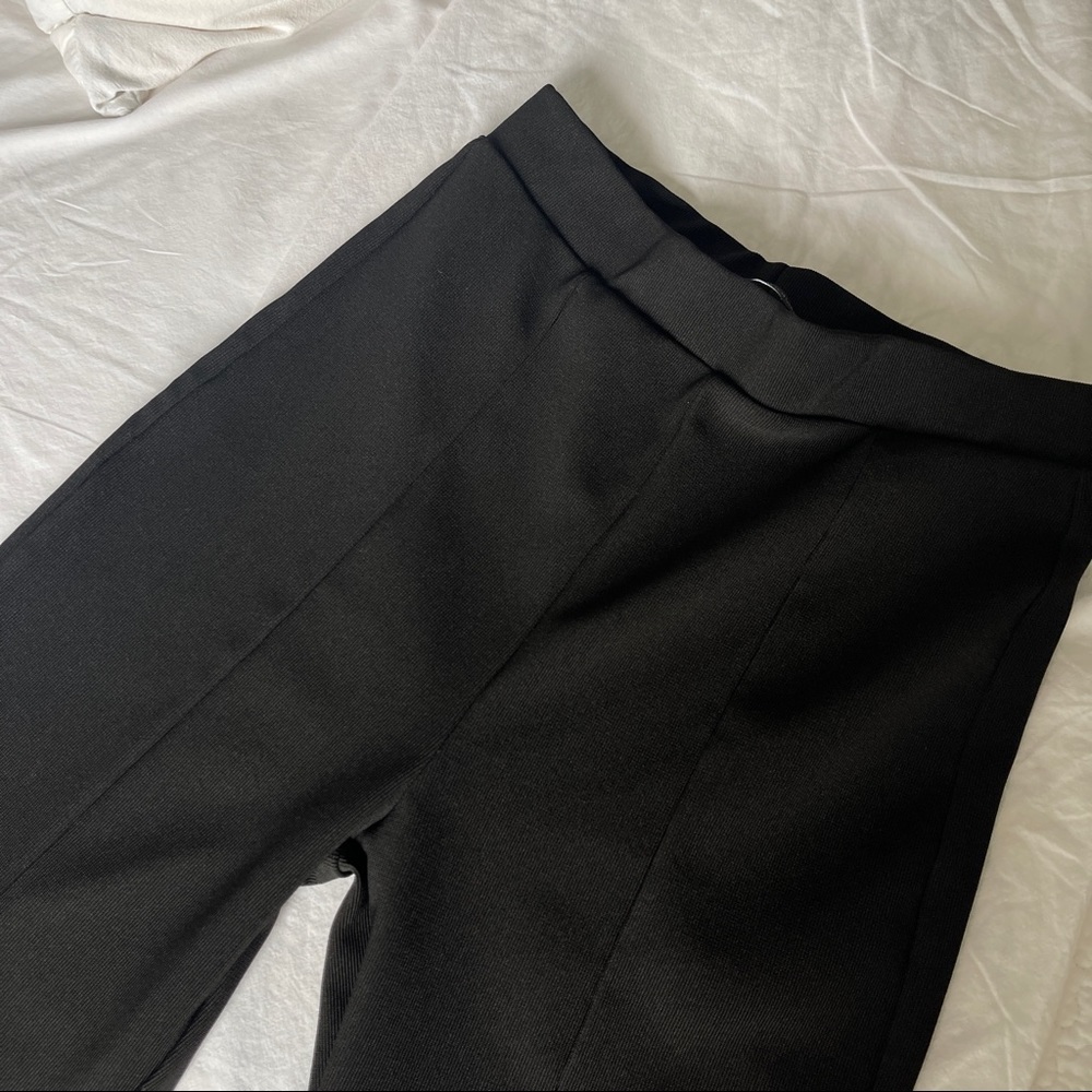 Slit Ribbed Leggings - Picture 6 of 10